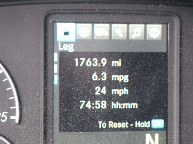 2018-freightliner-cascadia-126-image-56