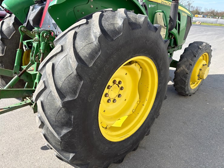 john-deere-5075e-image-13