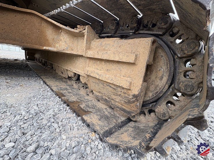 2017-volvo-ec300el-image-37