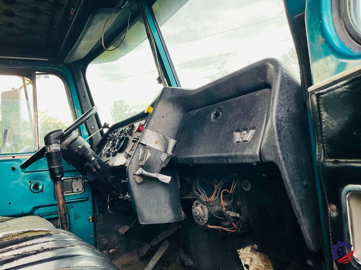 1995-western-star-4964fg-image-60