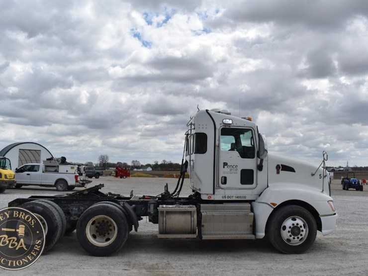 2014-kenworth-t660-image-6
