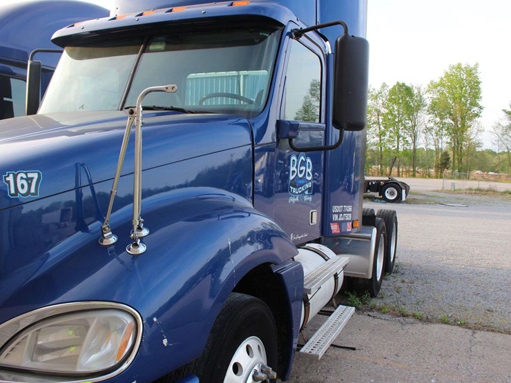 2018-freightliner-semi-3alxa7007jdjt5039-mileage:-does-not-run-image-1