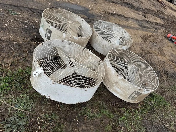 (4)-schaefer-36"-barn-fans-image-2
