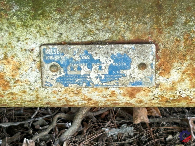 fuel-&-lube-truck-image-48