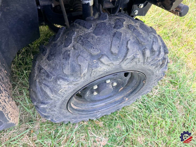 2019-john-deere-gator-xuv-835m-image-10