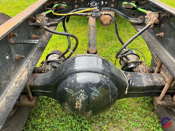 2006-ford-f750-image-18