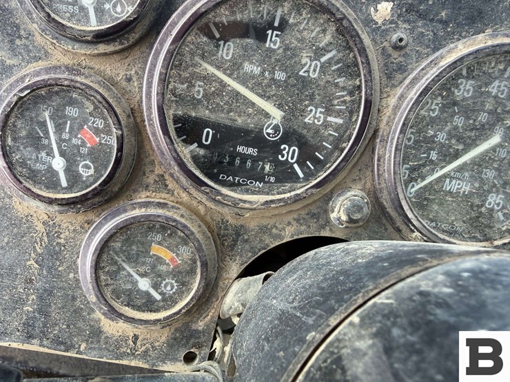 2002-oshkosh-mk23-image-61