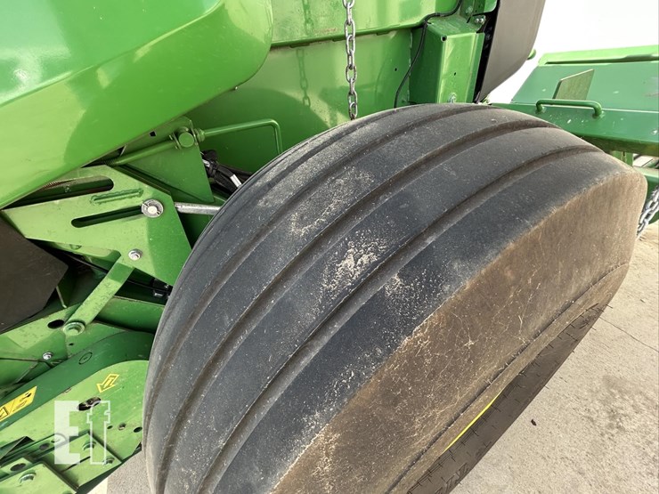 2019-john-deere-560r-image-7