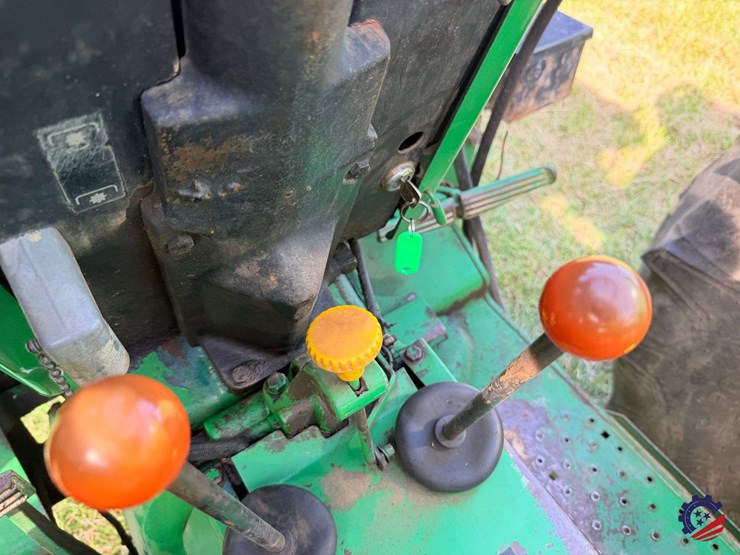 john-deere-2640-image-57