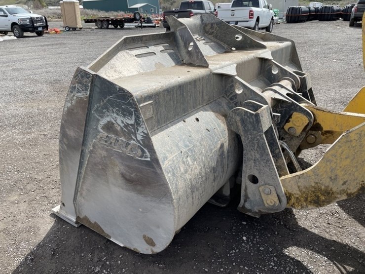 2019-komatsu-wa320-8-image-16