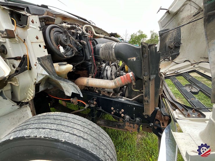 2006-ford-f750-image-35