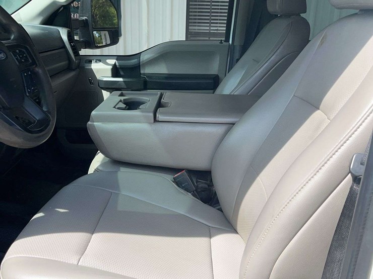 2020-ford-f250-image-6