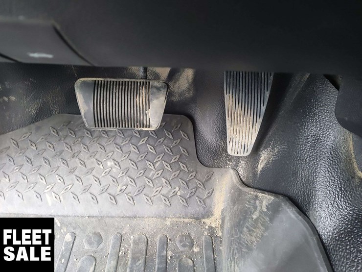 2018-dodge-2500-image-22