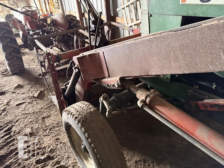 1968-oliver-1550-image-10