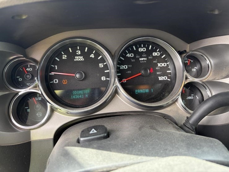 2012-gmc-sierra-2500-image-18