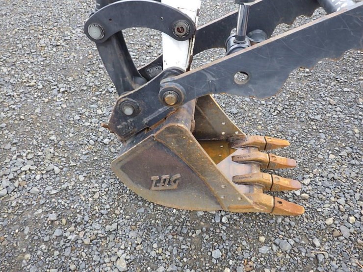 2020-bobcat-e26-image-22