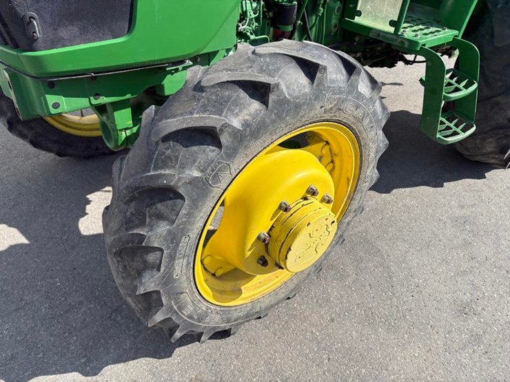 john-deere-5075e-image-16