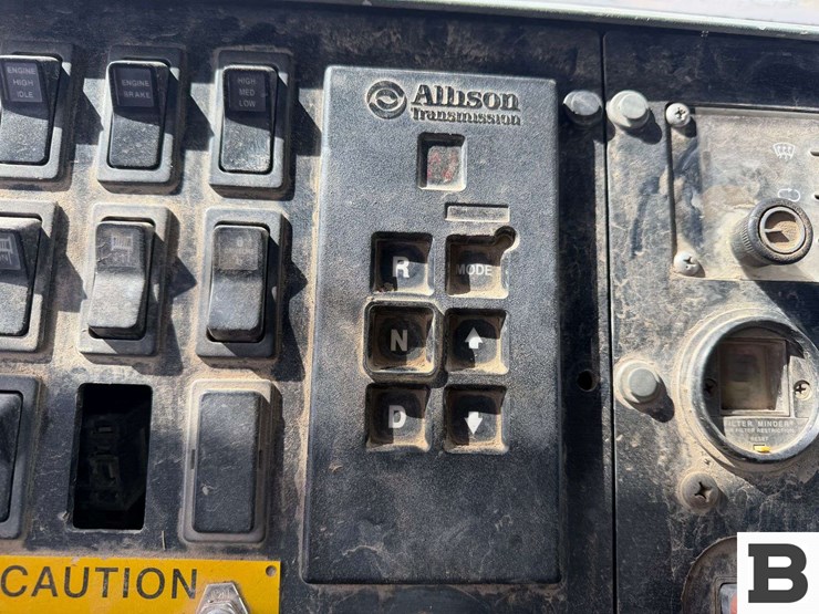 2001-oshkosh-mk23-image-61