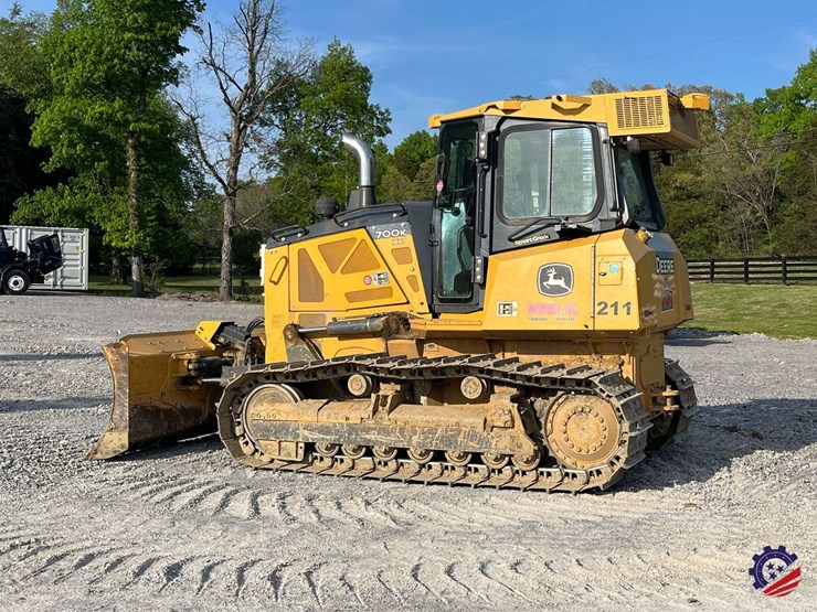 2017-deere-700k-xlt-image-3