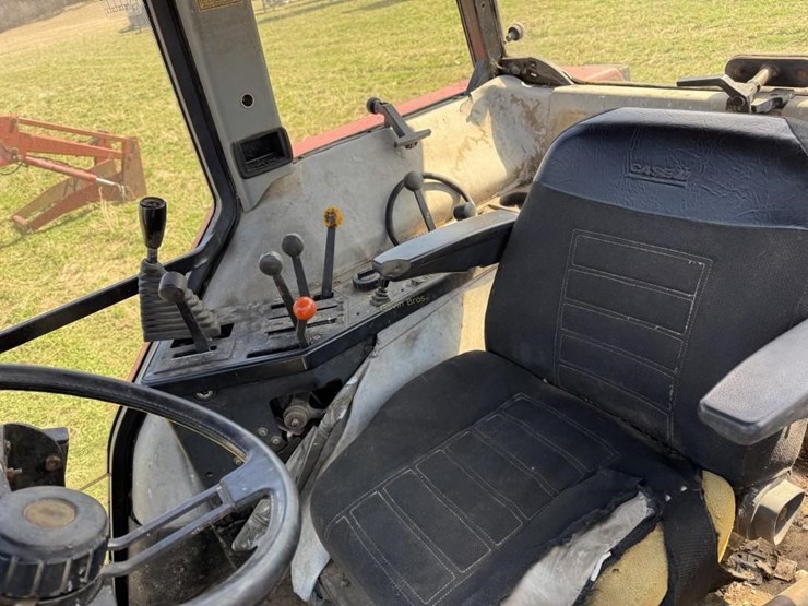 2001-case-ih-5240-image-25