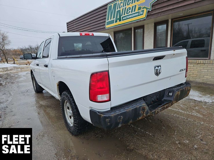 2017-dodge-1500-image-8