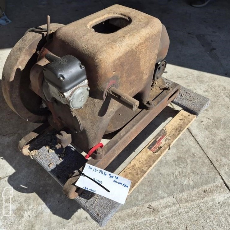 INTERNATIONAL LB ENGINE