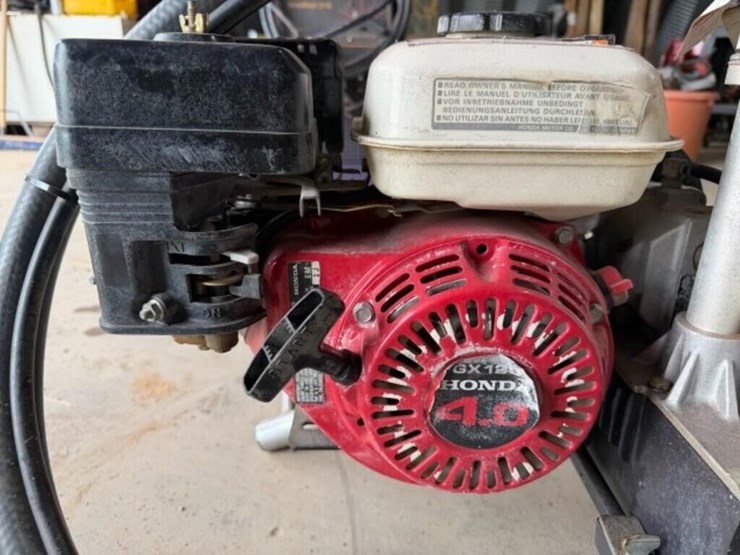 speeflow-powrtwin-4900-airless-paint-sprayer-image-4