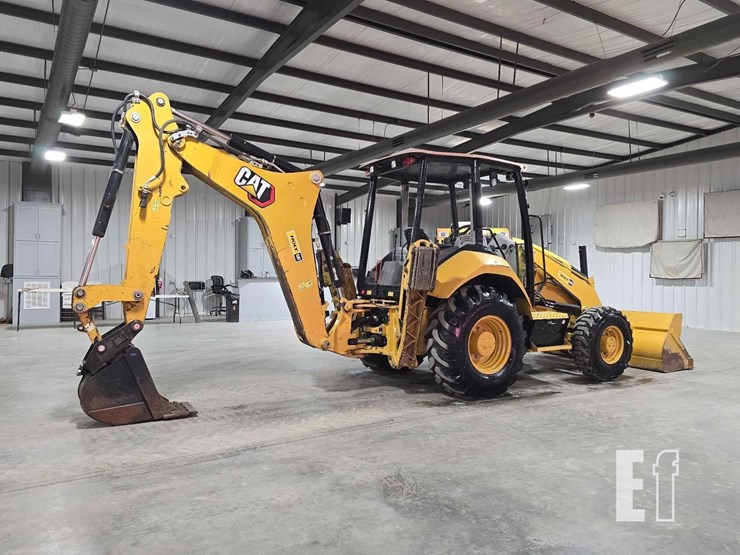 2022-caterpillar-416-image-3