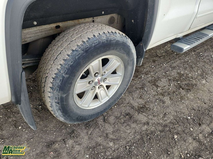 2015-gmc-sierra-1500-image-11