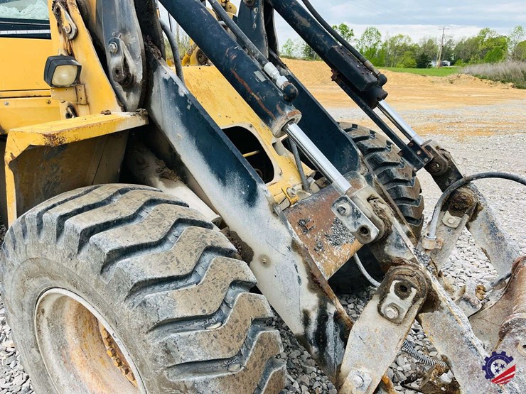 1995-caterpillar-it28f-image-18