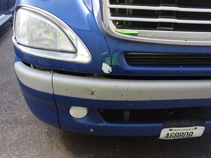 2018-freightliner-semi-3alxa7007jdjt5039-mileage:-does-not-run-image-28