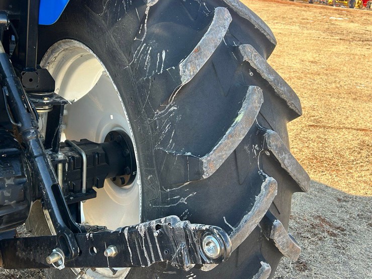 2022-new-holland-ts6.140-image-6