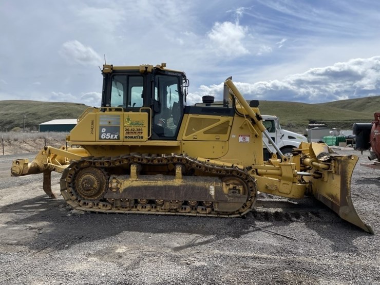 2013-komatsu-d65ex-17-image-6