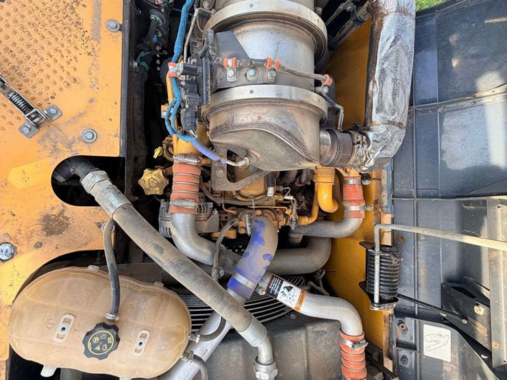 2019-deere-160g-lc-image-83