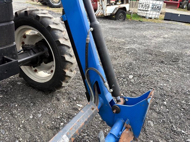 new-holland-45-image-6