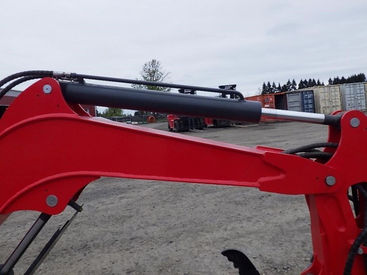 2026-vicsec-30k-hydraulic-excavator-image-12