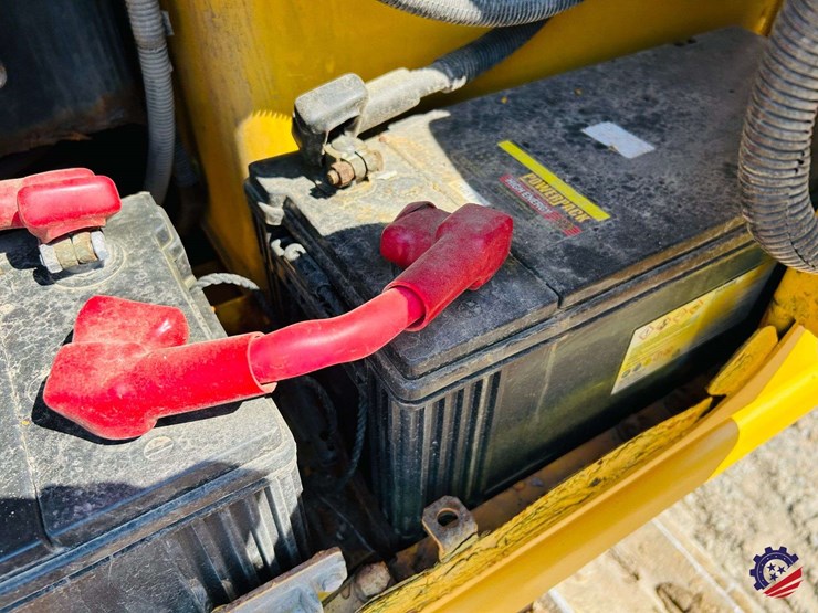 2022-komatsu-d65px-18-image-62