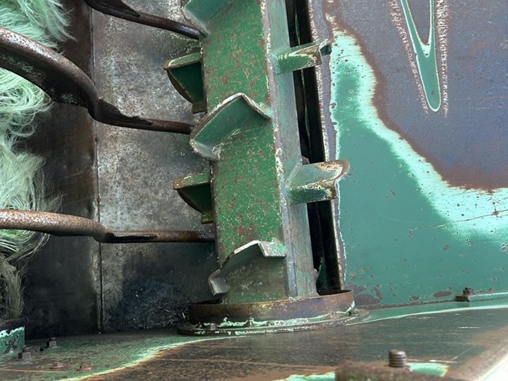 bale-king-vortex-2010-image-18