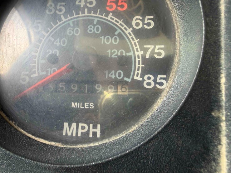 1988-international-10-image-16