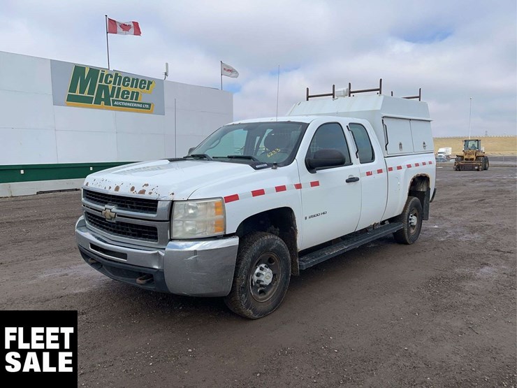 2008-chevrolet-silverado-2500hd-image-1