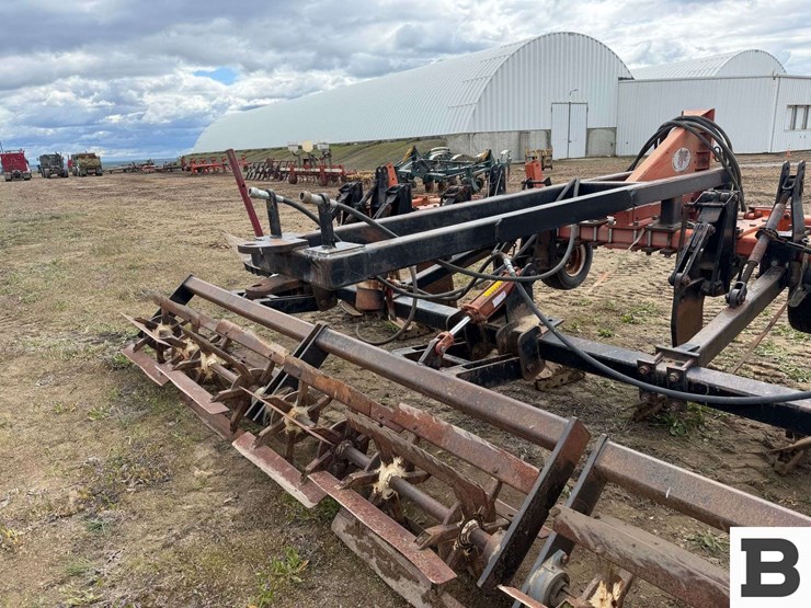 tye-118-820-image-26