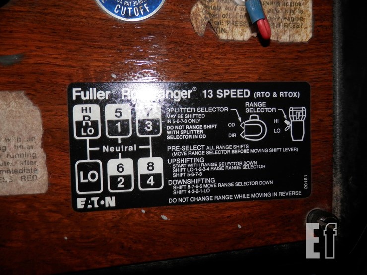 1988-peterbilt-357-image-17