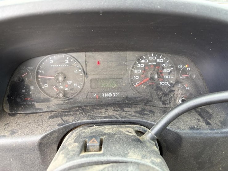 2005-ford-f350-image-13