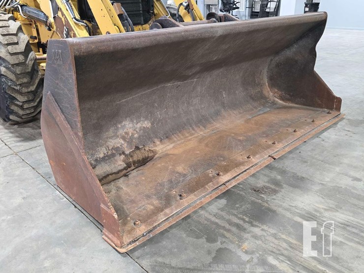 2011-caterpillar-430e-it-image-10