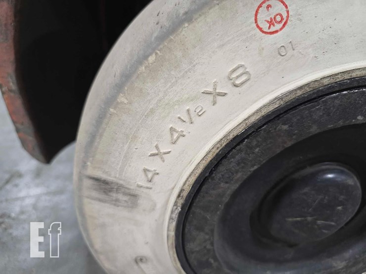 toyota-8fbc18u-image-23