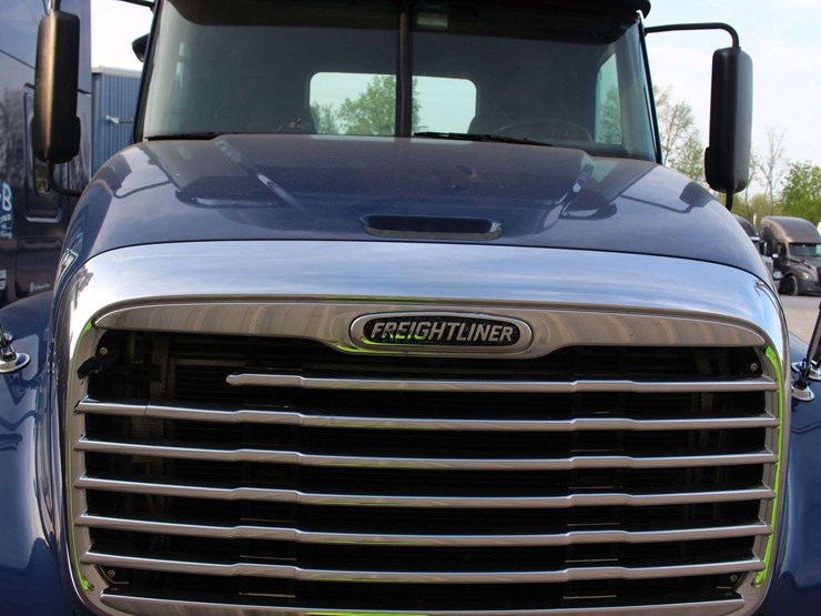 2018-freightliner-semi-3alxa7007jdjt5039-mileage:-does-not-run-image-5