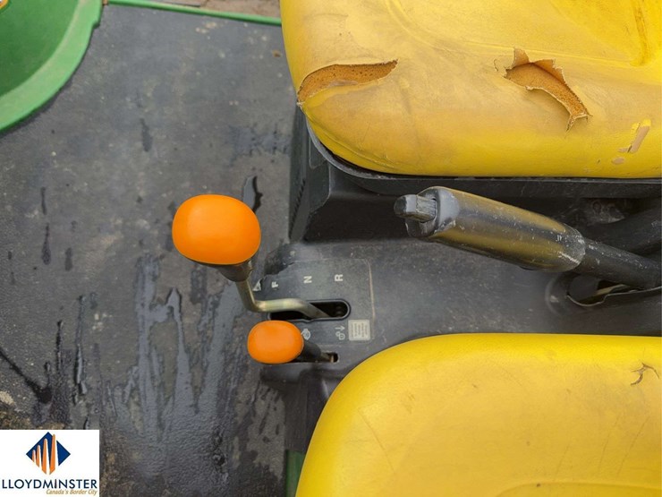 2012-john-deere-gator-th-image-21