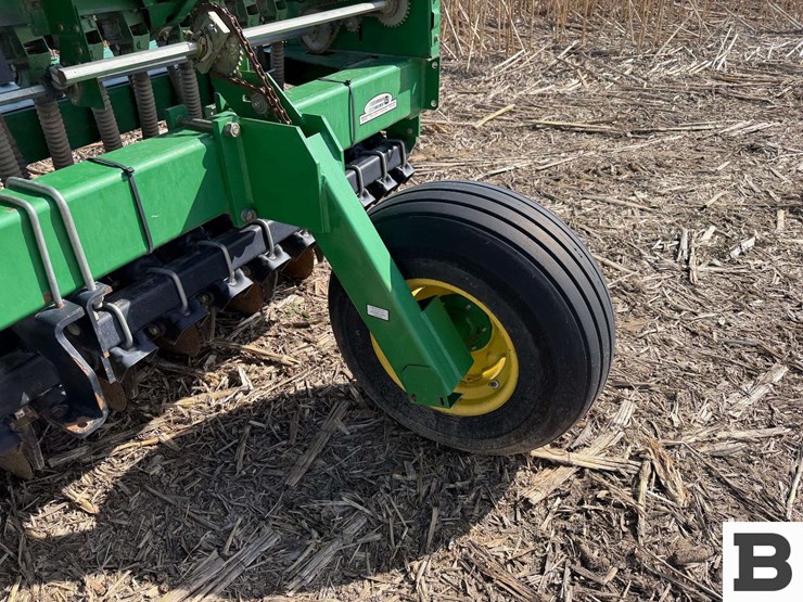 john-deere-1520-image-14