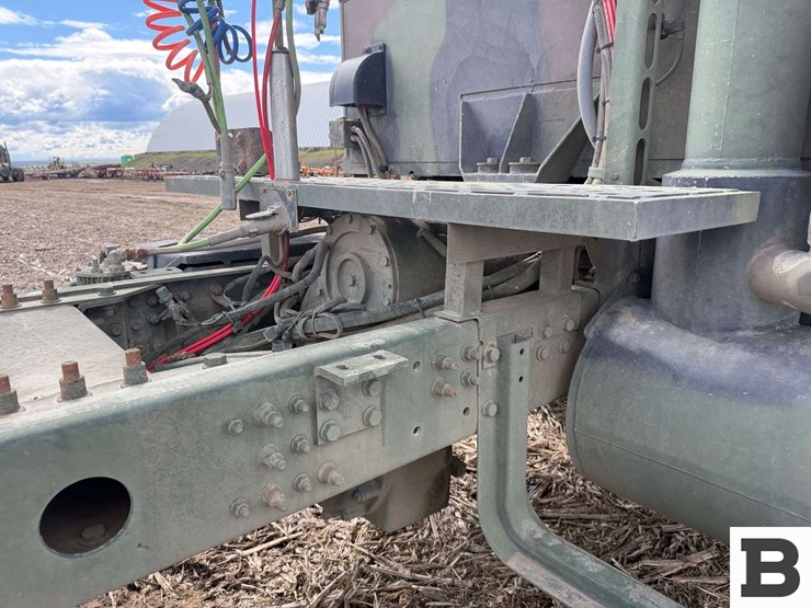 2001-oshkosh-mk23-image-36