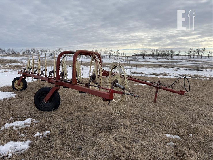 vicon-9-wheel-rake-270-image-2